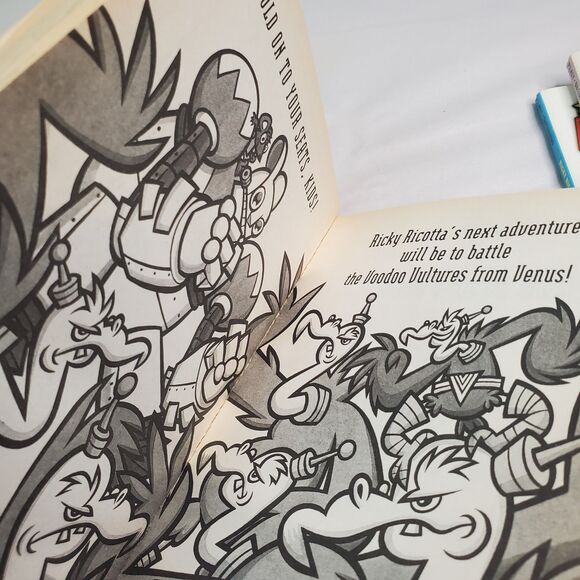 Lot of 3 Ricky Ricotta's Mighty Robot Books (1-3) Dav Pilkey & M. Ontiveros READ - Picture 13 of 13